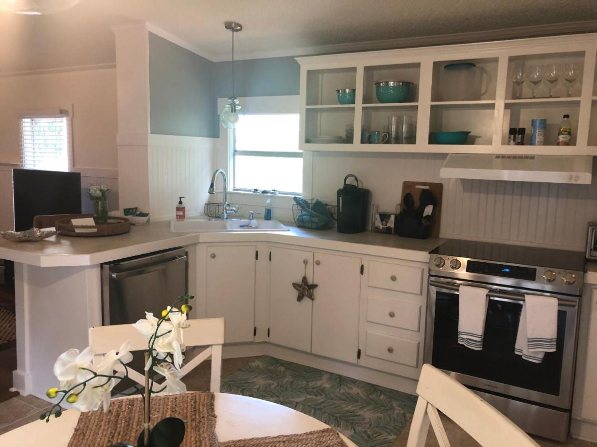Sc New Renovation, Close To Parris Island, Historic Downtown, Beautiful Beaches, Sleeps 7 Holiday home *
